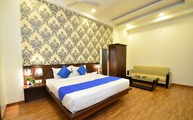 Hotel Sapphire World